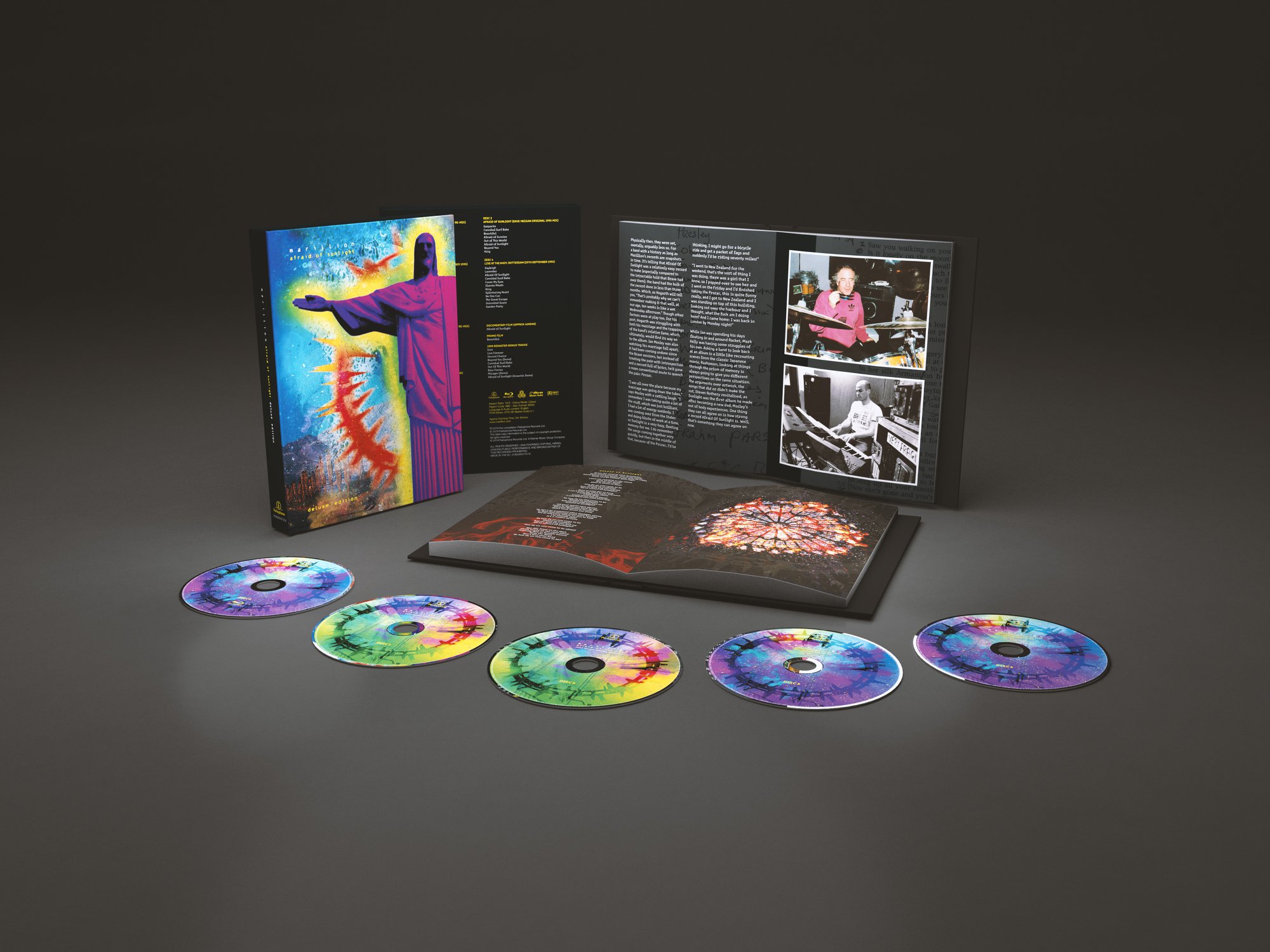 Our Deluxe Edition of marillion.com is now available. This edition