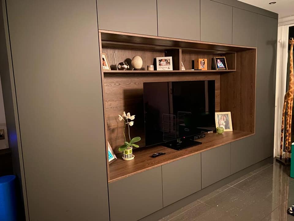 Dee Design Kitchen & Lighting Design