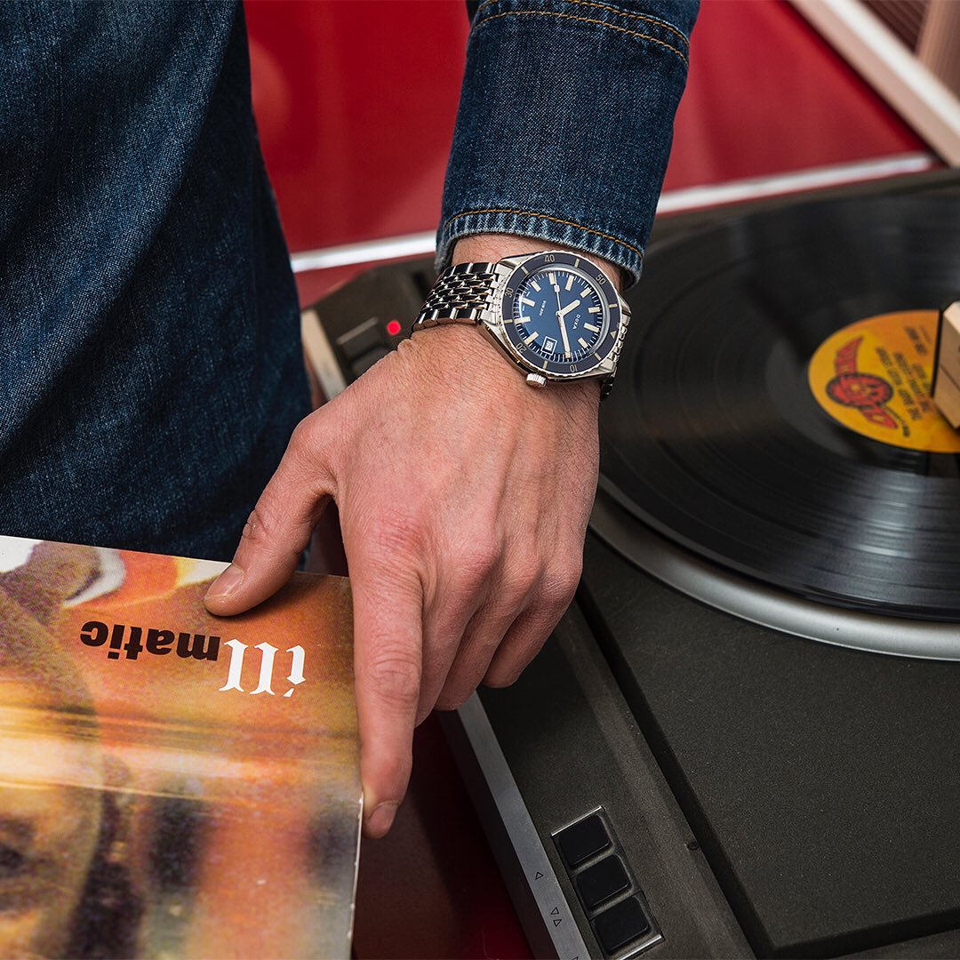 Jura Watches - The stunning DOXA Sub 200 perfectly...