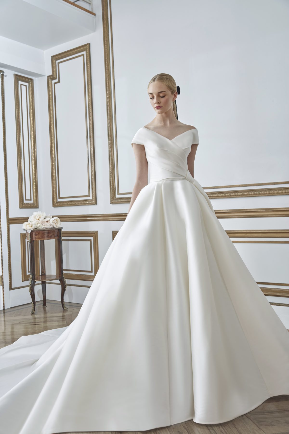 wedding dress alterations jersey city Sareh Nouri VIP experience at her New studio for Kleinfeld brides SALE feb26