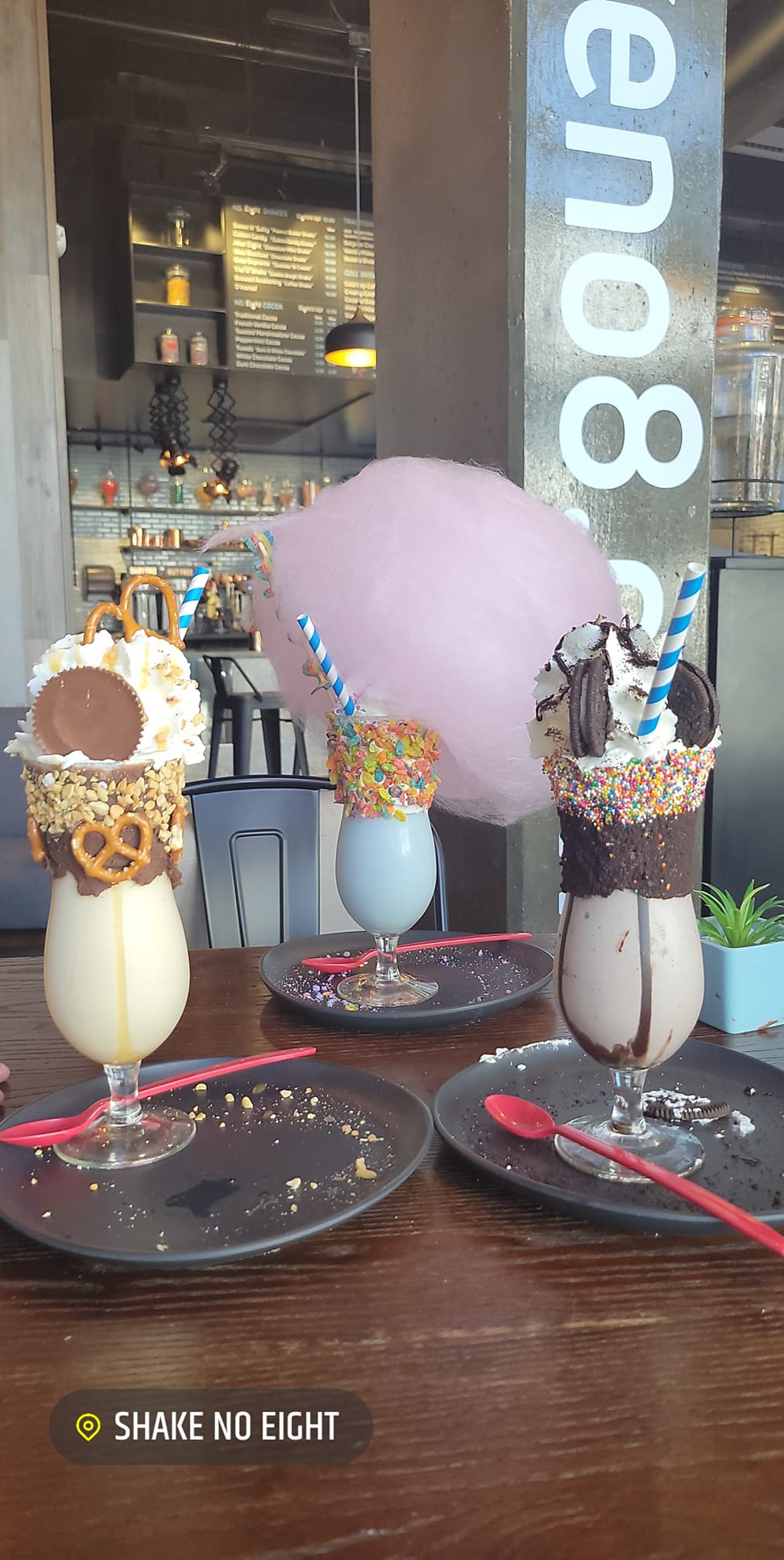 Shake No. 8 in Columbus, Ohio serves great milkshakes and waffle