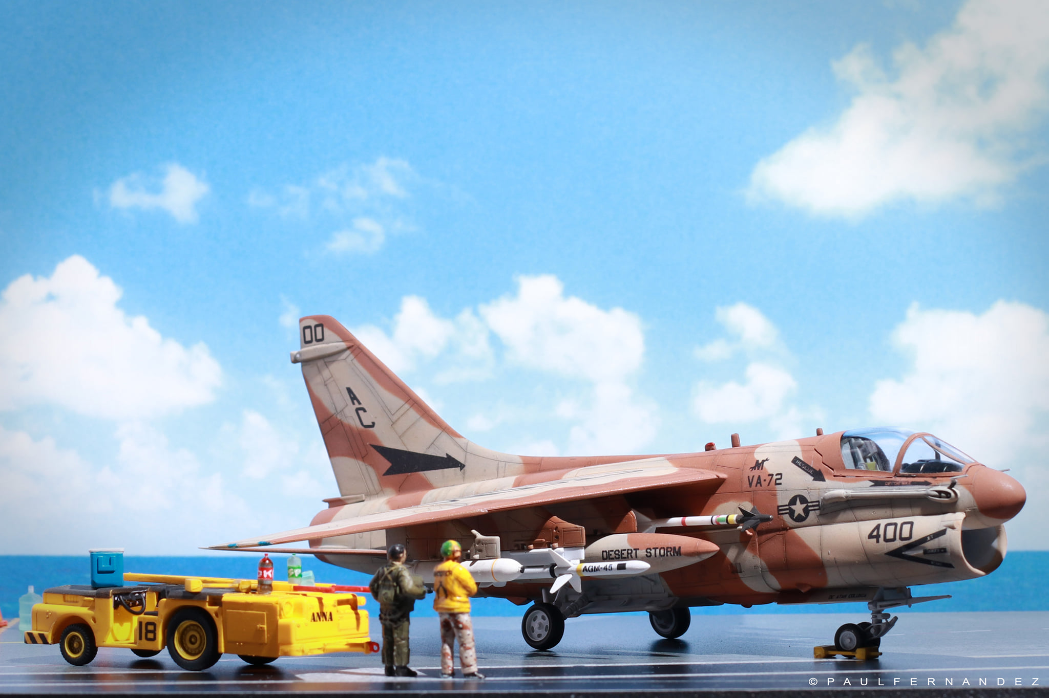 My Fujimi's 1/72 A-7E Corsair ''Desert Storm''. I reprint the