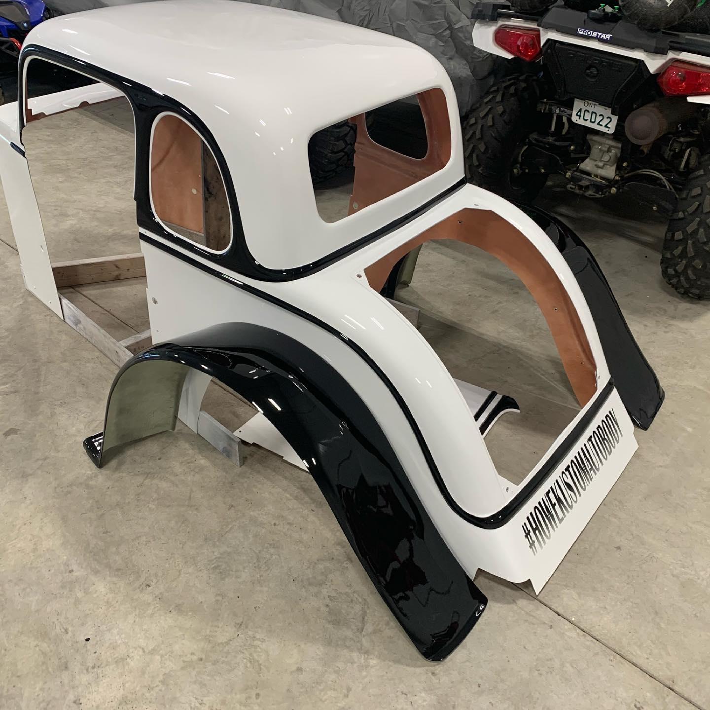 Just dropped a new freshly painted... - Howe Kustom Auto Body