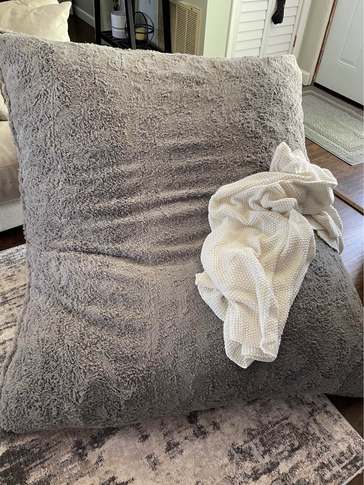 Lovesac Pillowsac with rocker - Throw Pillows - Clearwater, Florida ...