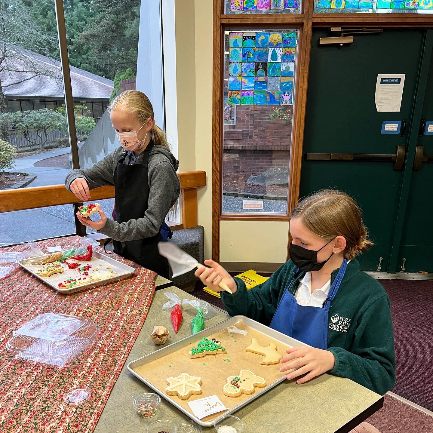 Forest Ridge... - Forest Ridge School of the Sacred Heart