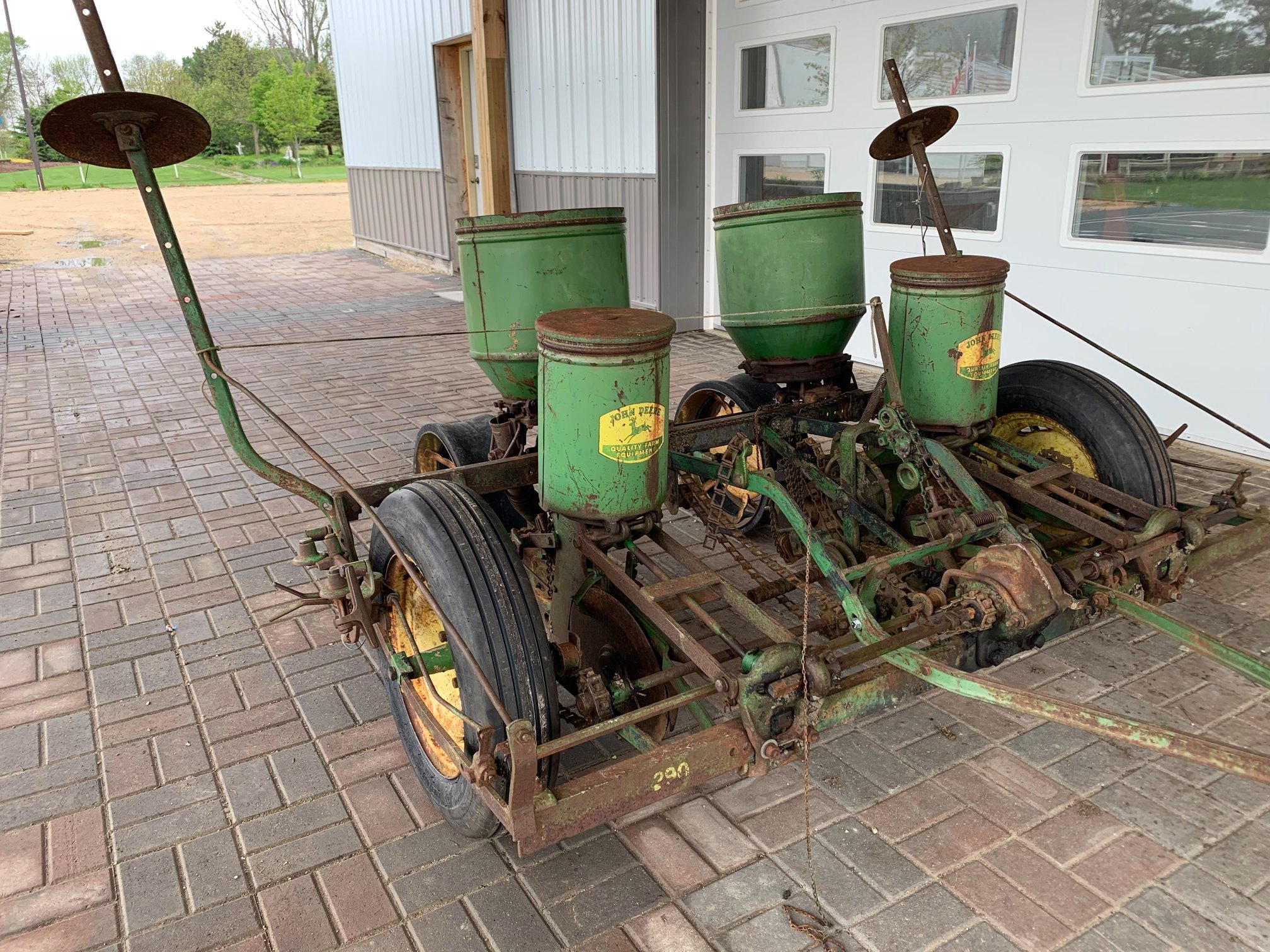 John Deere 290 Planter Check