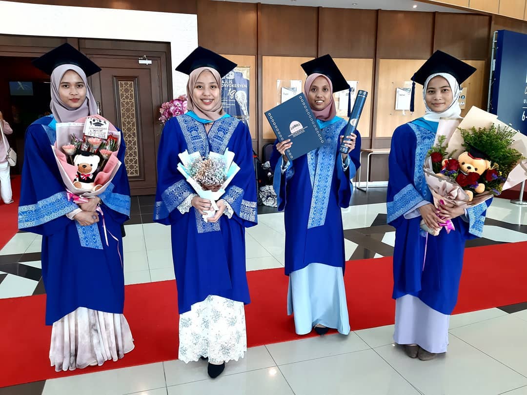 Tahniah... - Universiti Sains Islam Malaysia - USIM