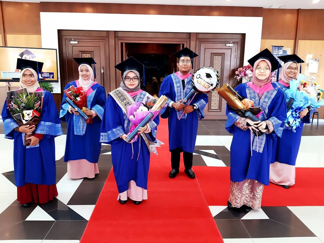 Tahniah... - Universiti Sains Islam Malaysia - USIM
