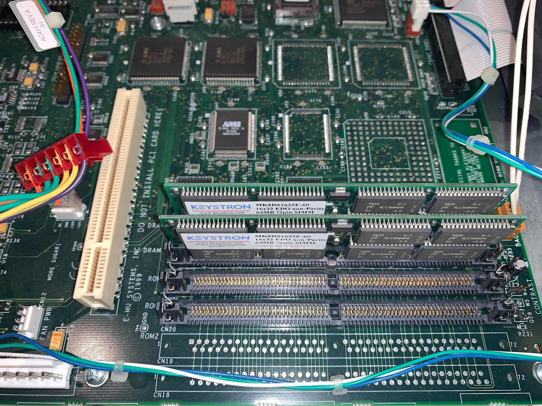 What's needed to install an SSD in an E-mu E5000?