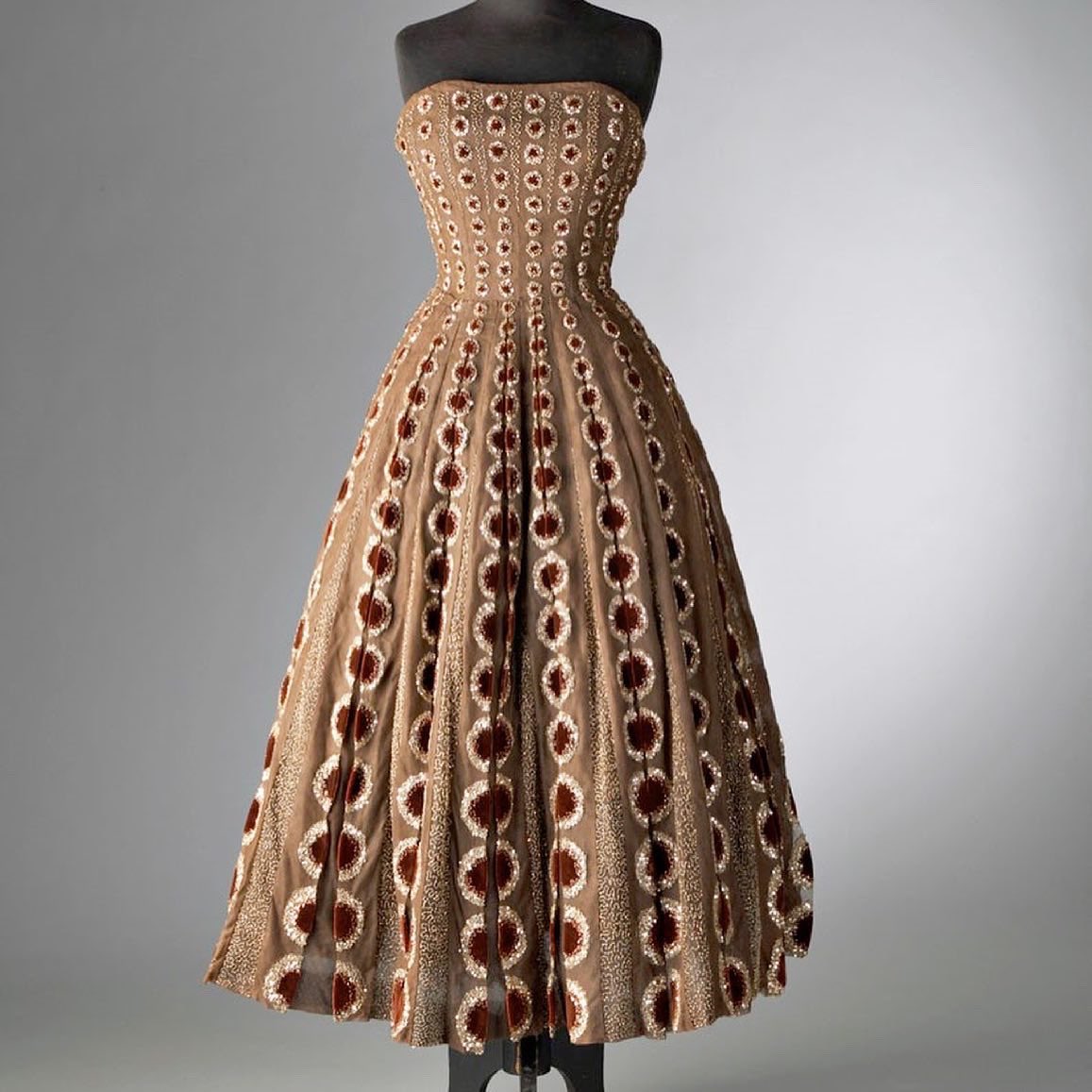 christian dior brown dress haute couture tulle 