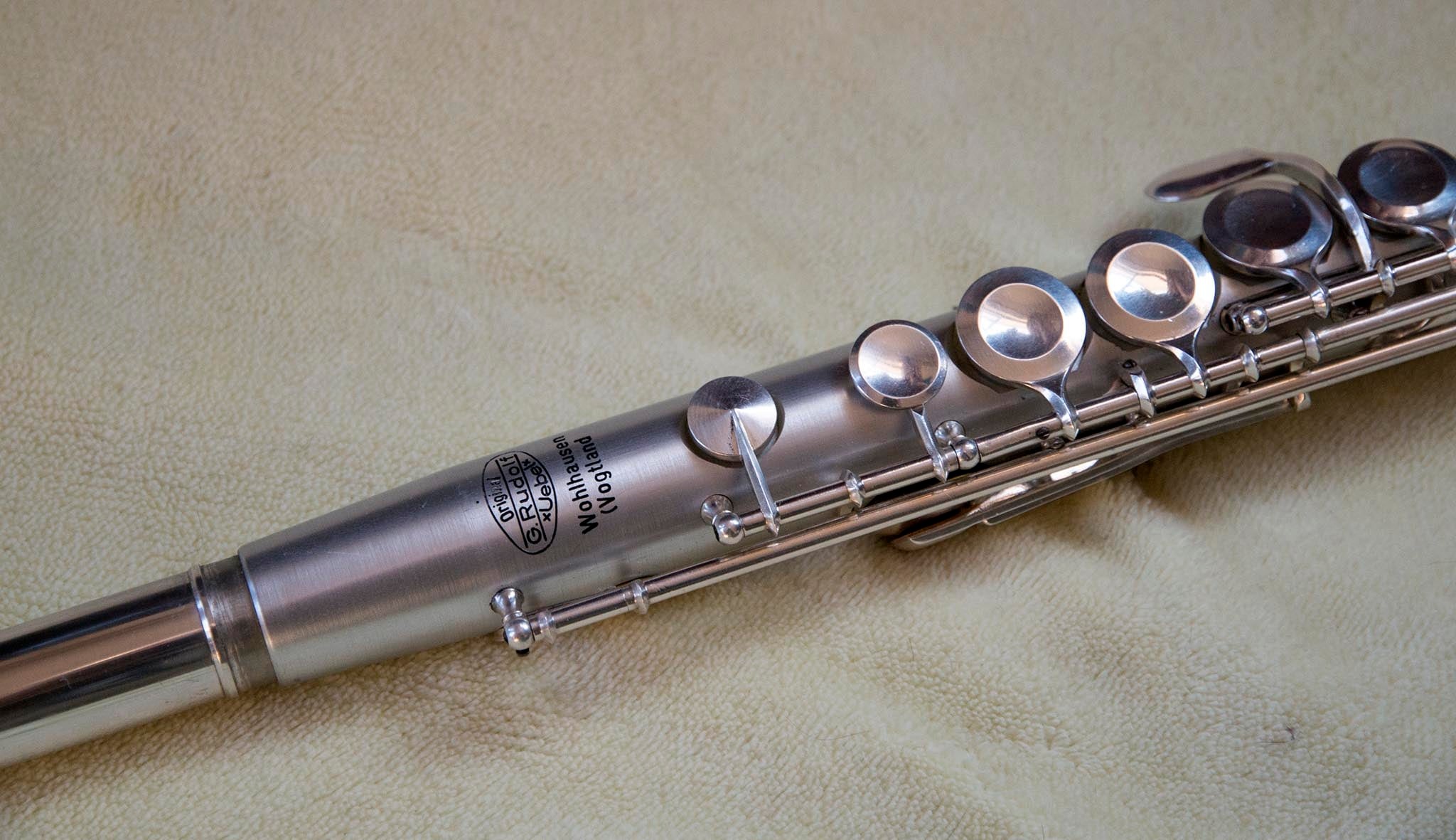What features make Nikkan Warble no.3 flutes unique?
