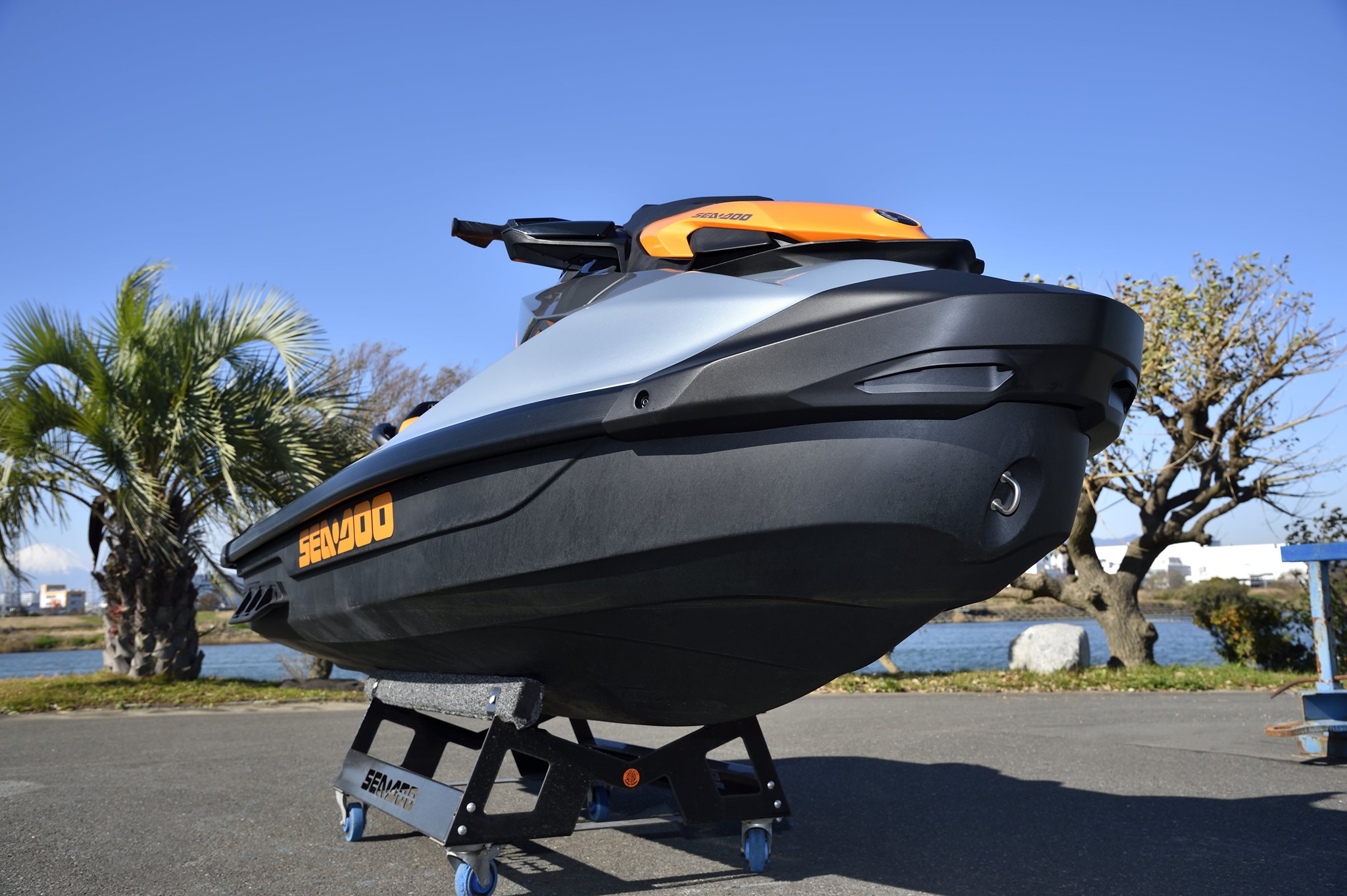 Sea-Doo - 頑丈で傷つきにくいポリテック GEN 2ハルを採用したGTI SE 