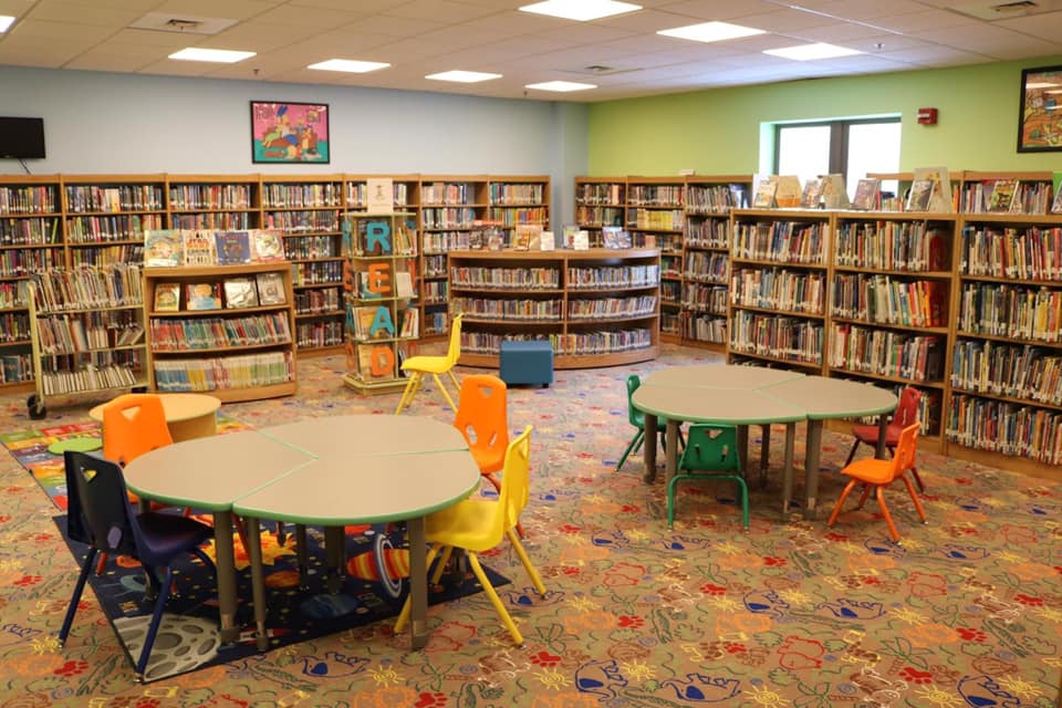 USAG Daegu - The Camp Walker Library has been remodeled... | Facebook