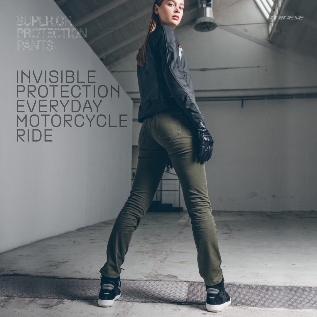 Protective motorbike pants designed for everyday challenges