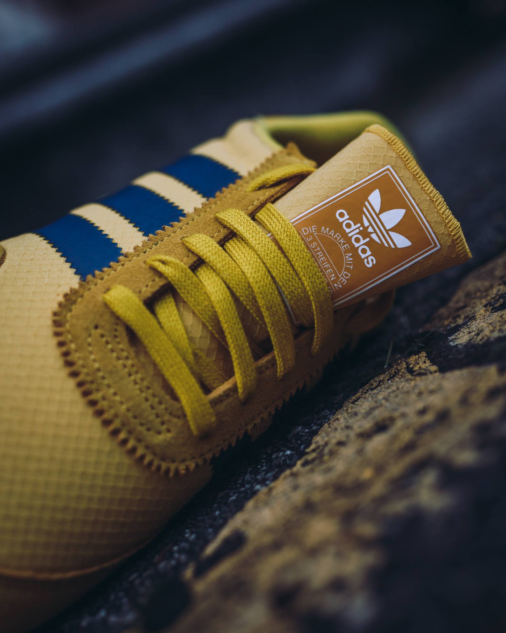The I-5293 is back with another colourway. Inspired by '70s-style