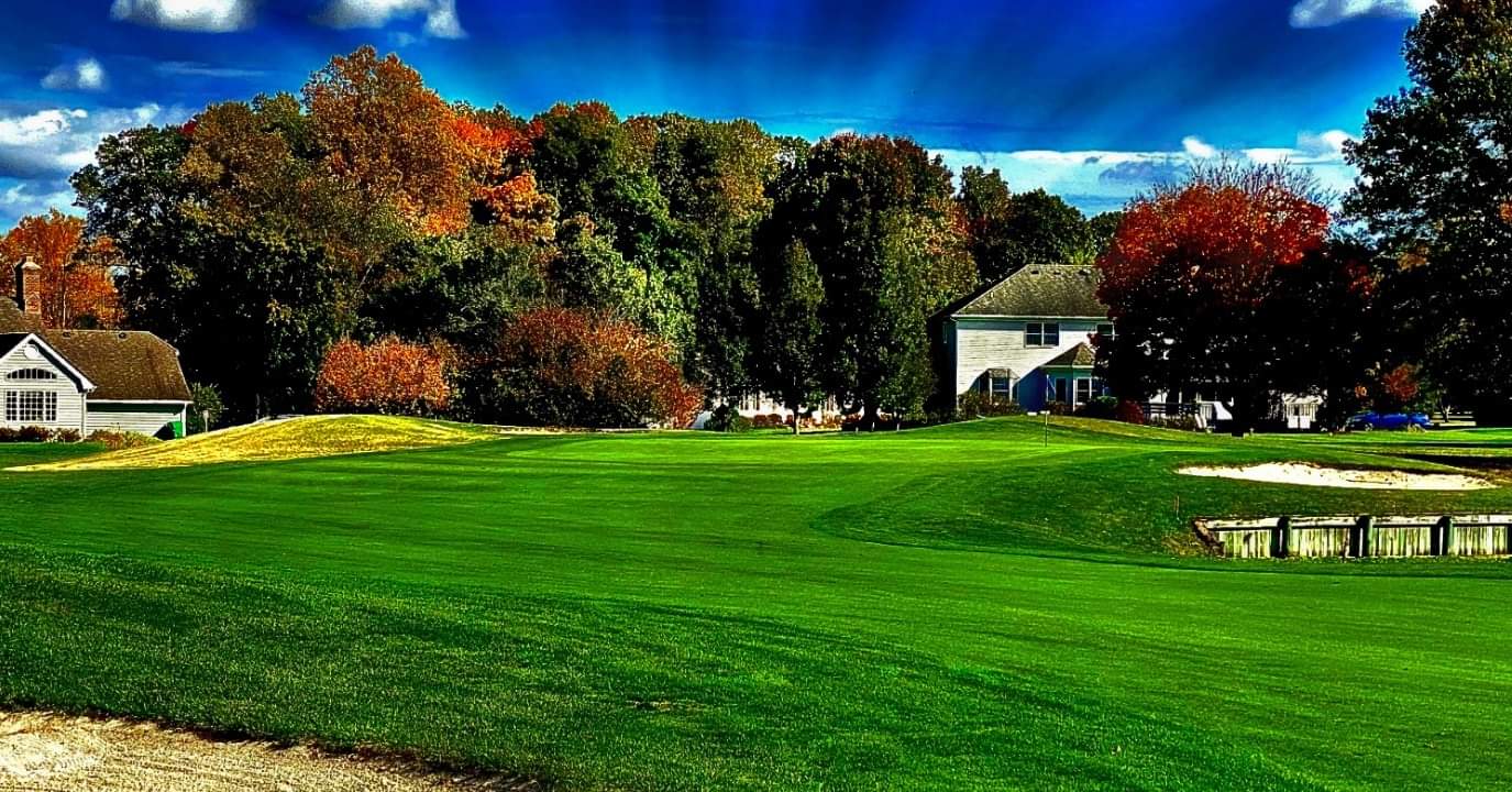 We are hiring servers... - Wild Quail Golf and Country Club | Facebook