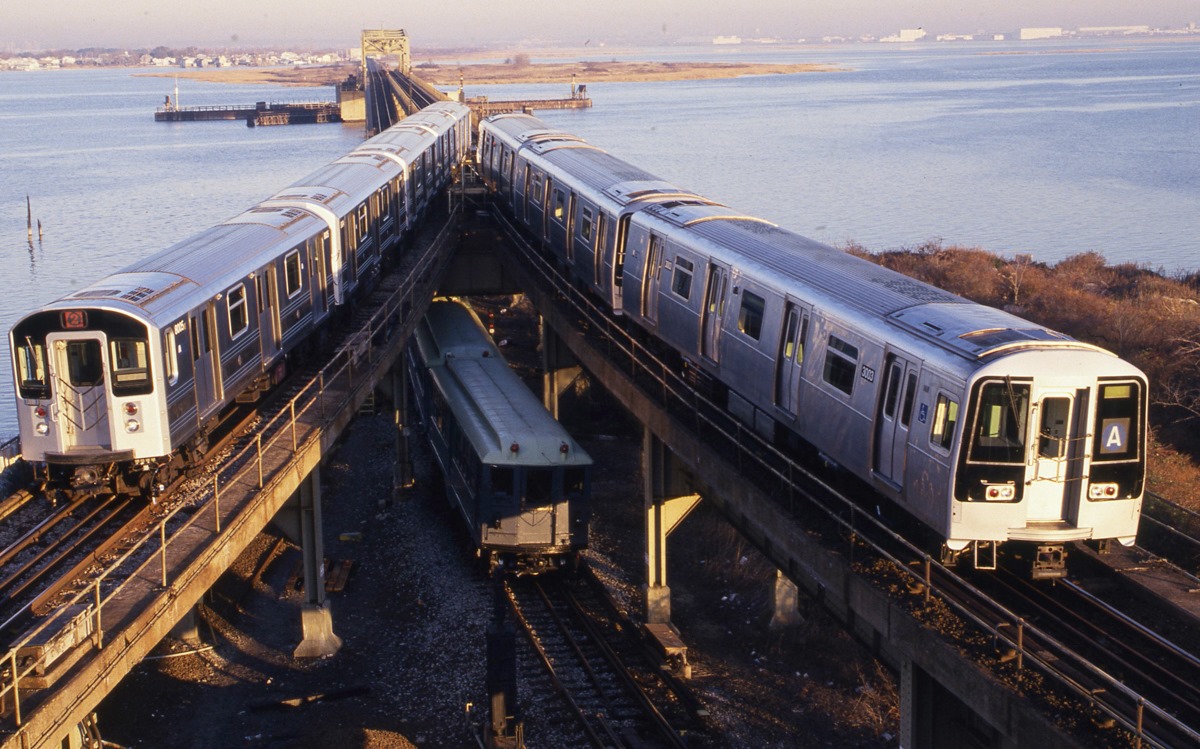New York Transit Museum - In June of 1993, R-110A and R-110B prototype ...