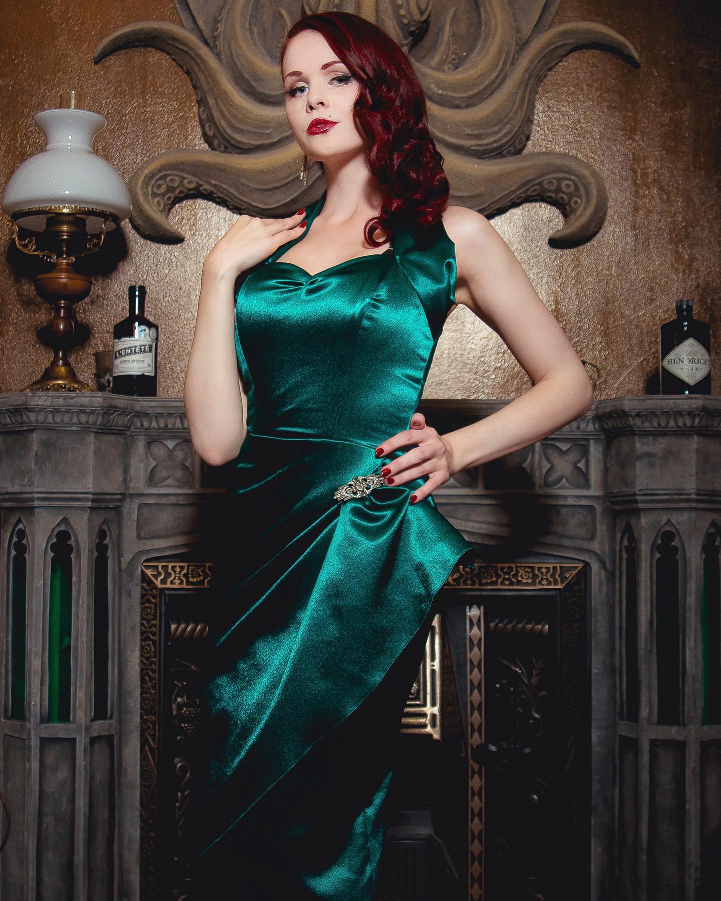 JUST ARRIVED THIS MORNING! Jessica Rabbit dress, gorgeous thick stretchy fabric to hug the curves with a touch of sparkle. In the beautiful barbie fuchsia pink or sizzling hot red. Add the