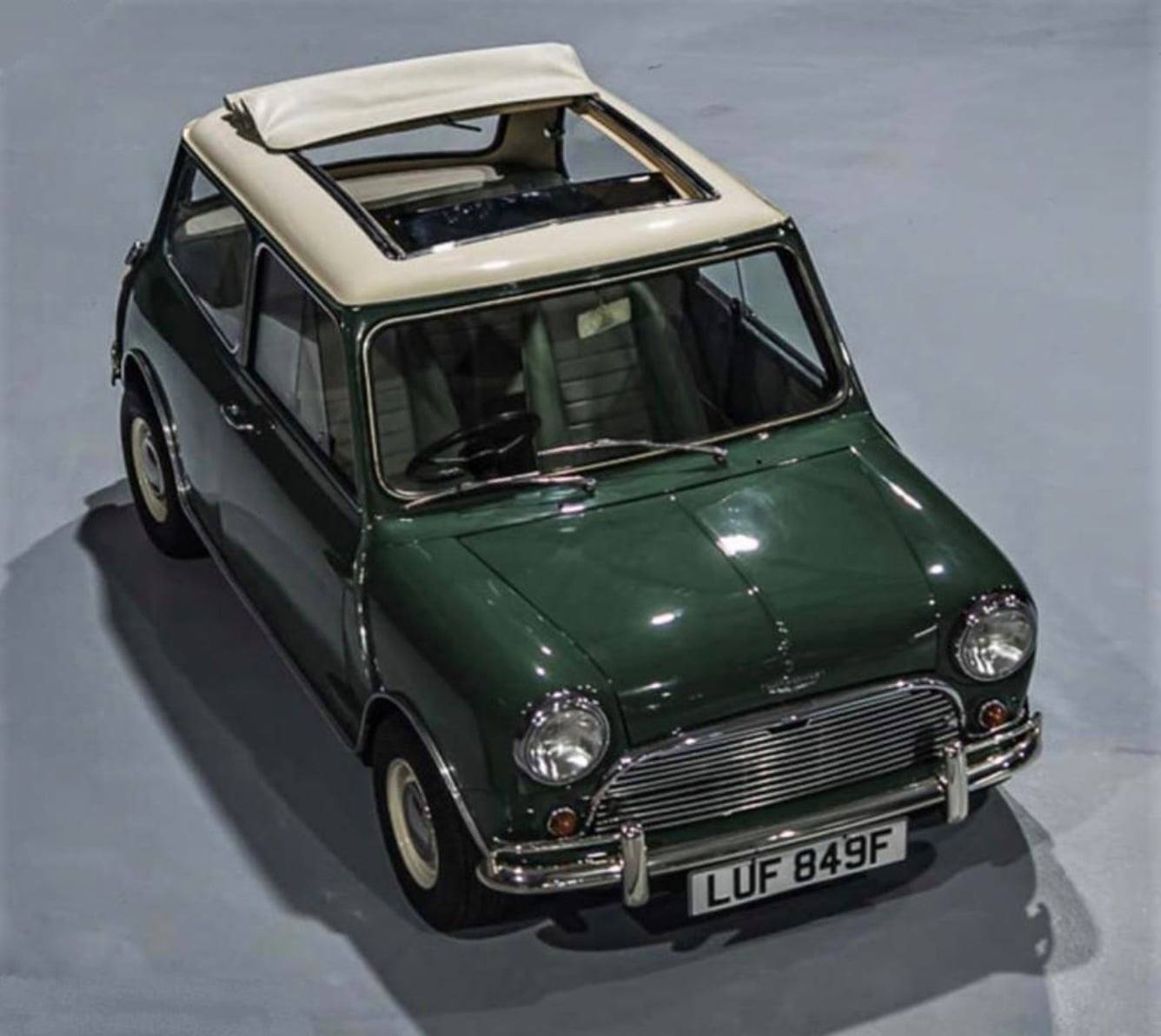 Aurizn - A classic mini ragtop just sold for RM301,000 in UK.