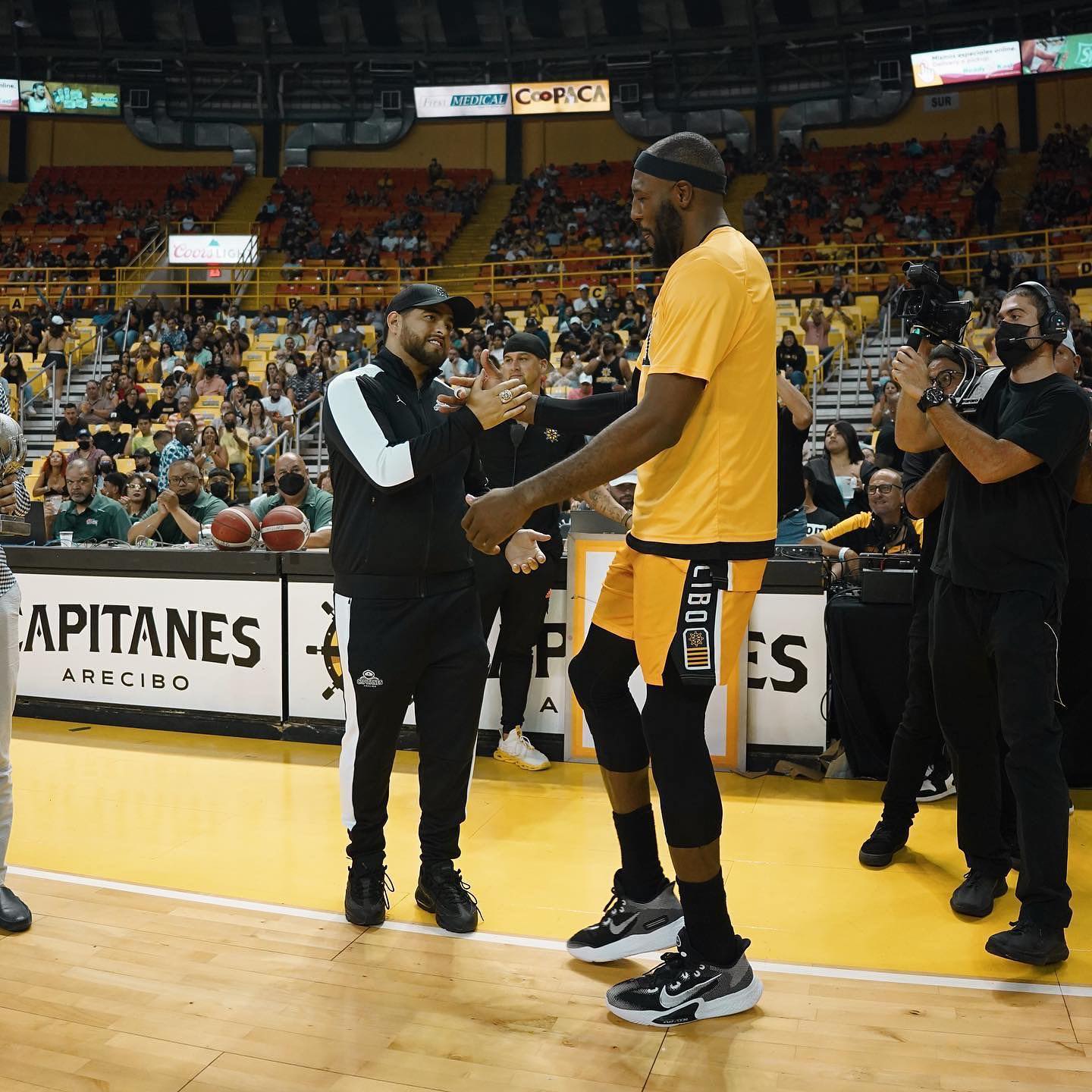 El Defensa del Año de la... - Baloncesto Superior Nacional