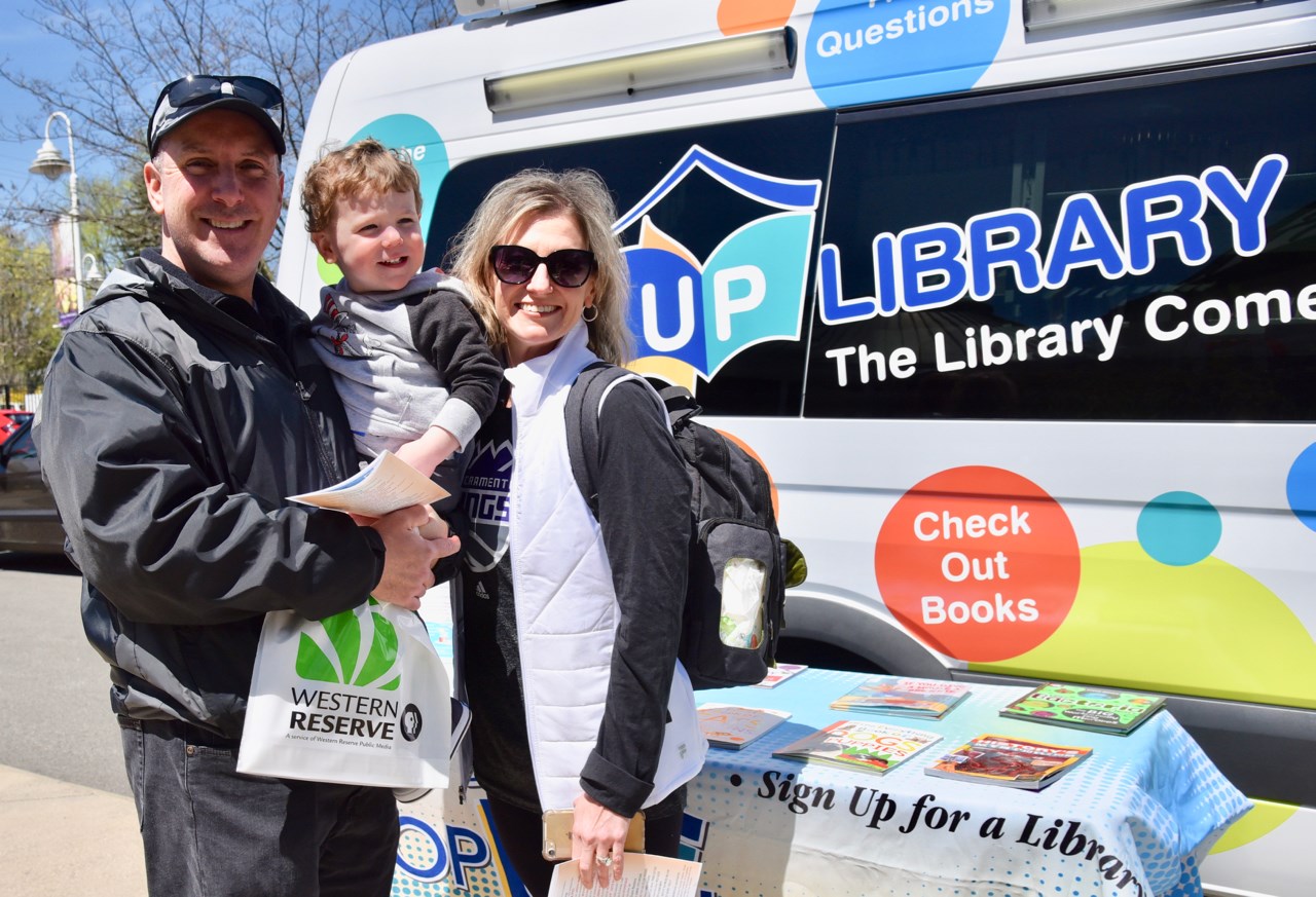 Pop-... - The Public Library of Youngstown and Mahoning County