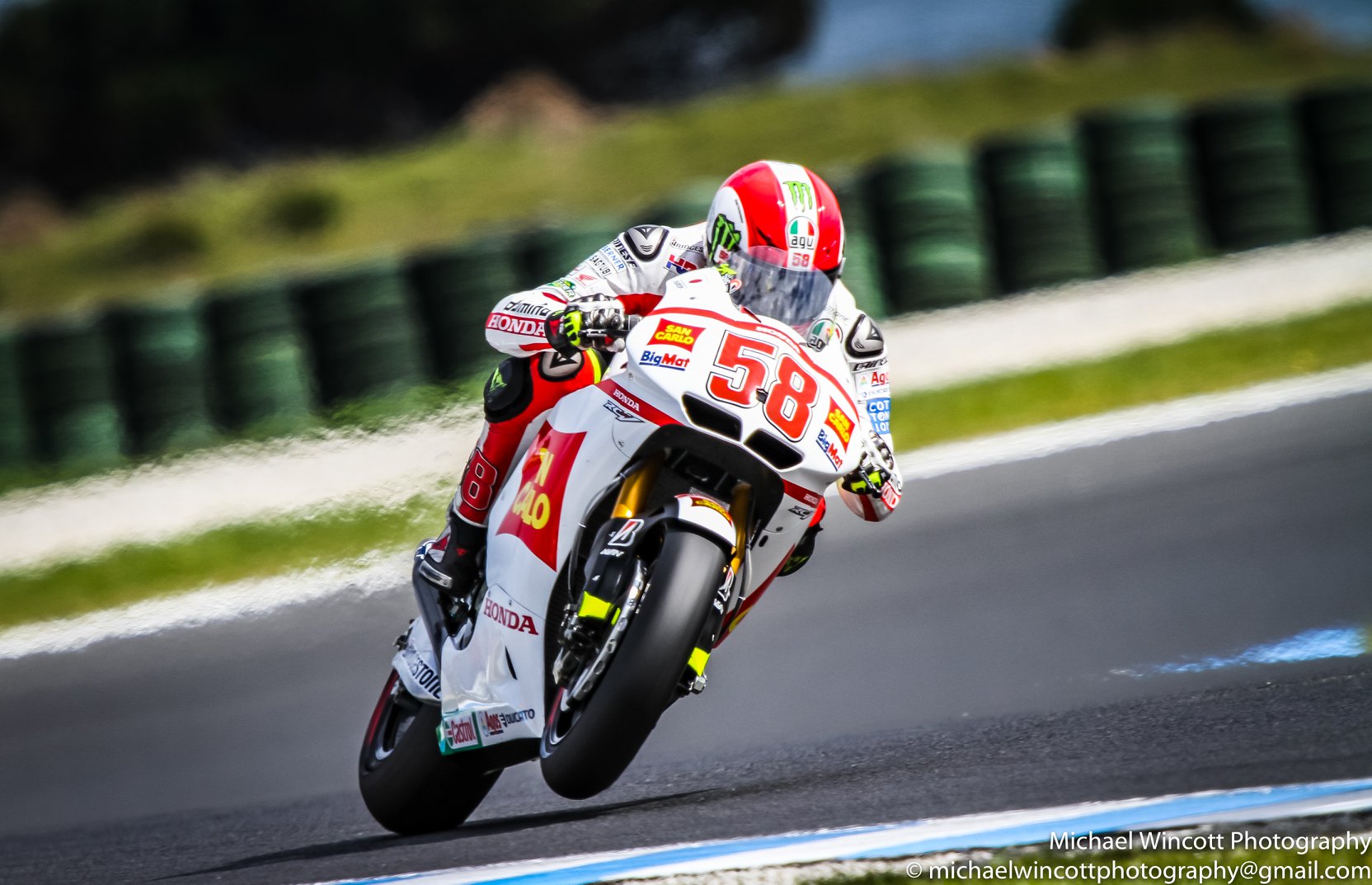 Michael Wincott Photography - Happy Wheelie Wednesday at Philip Island ...