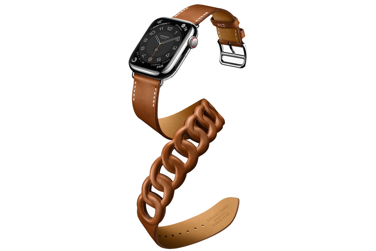 When luxury meets technology. Introducing the exclusive #Damiani