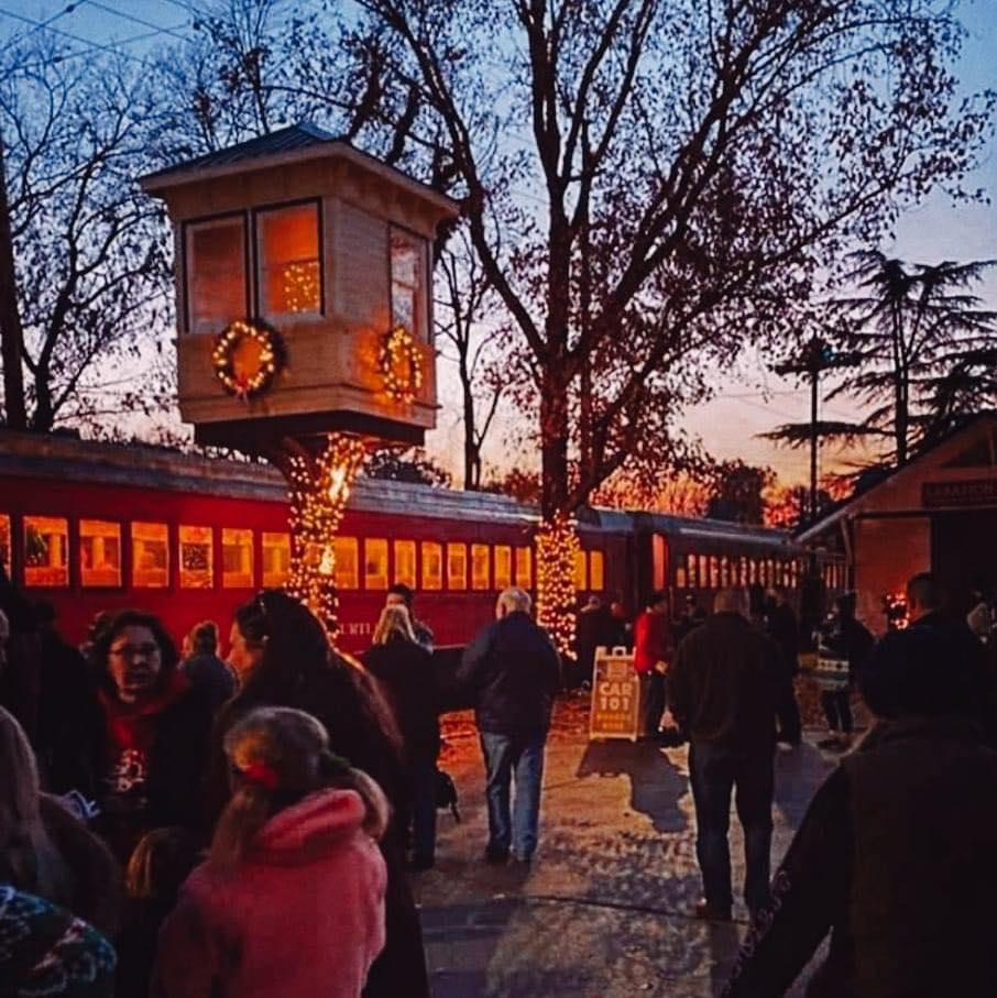 Downtown Lebanon OH - 🌟 2021 HOLIDAY ILLUMINATION 🌟 On November 18, the ...