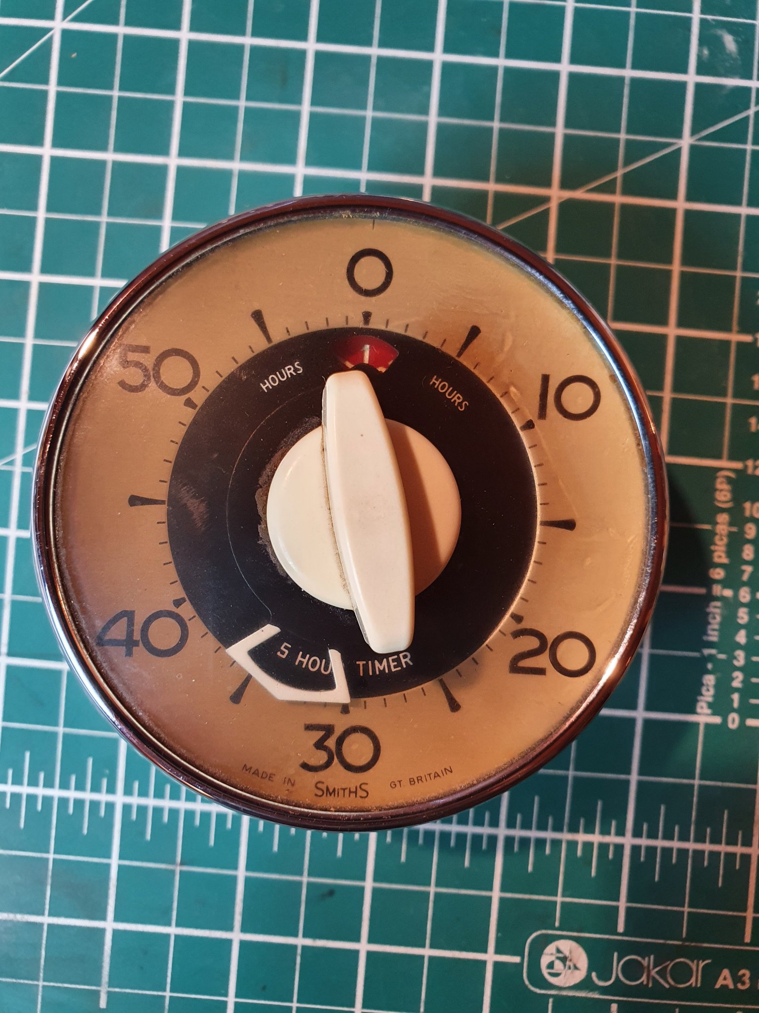Restoring a Smiths darkroom timer