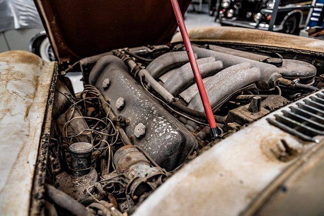 Mercedes-Benz - Motor Monday: M198 300 SL motor after decades-long ...