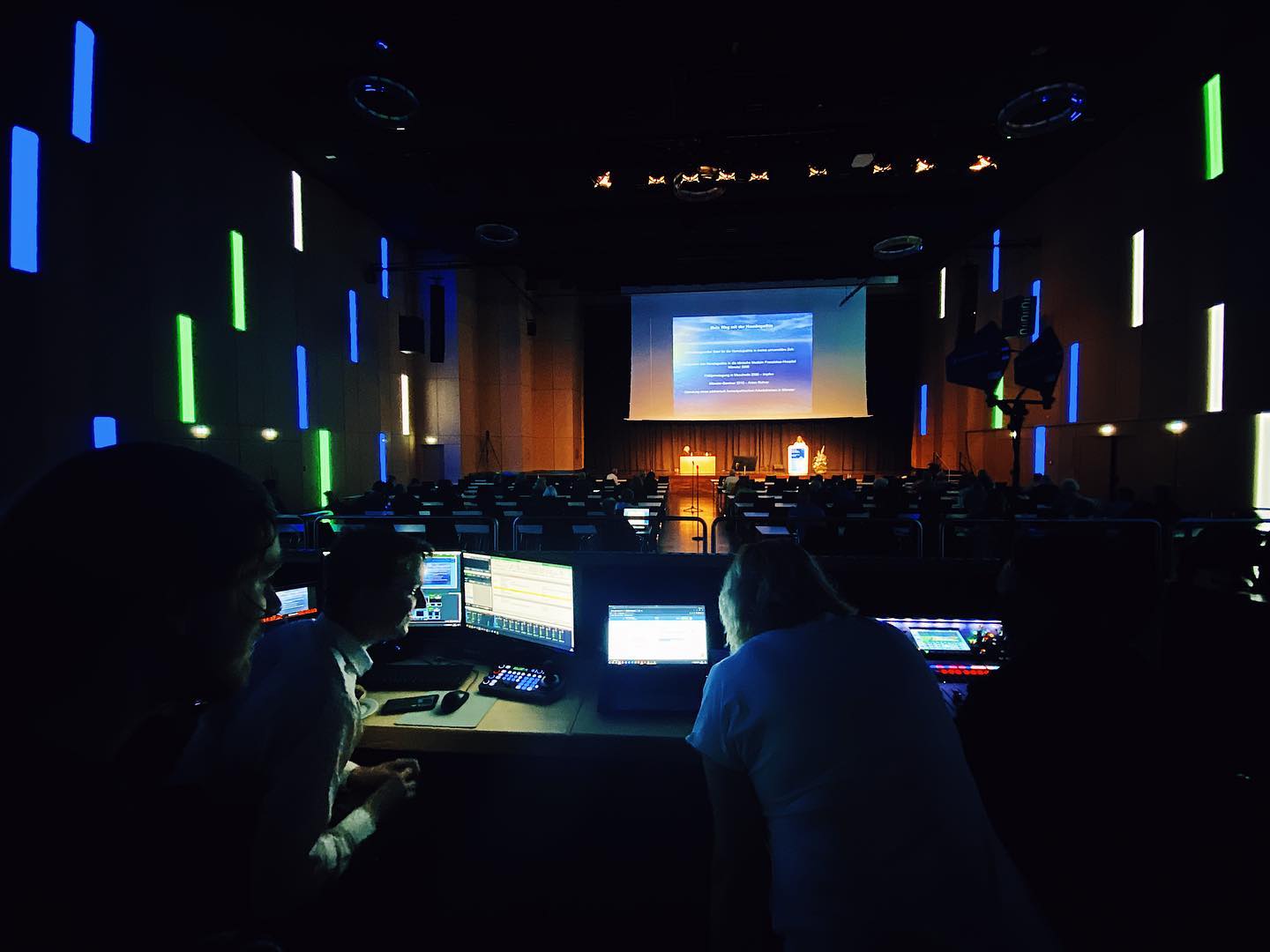 event lab.