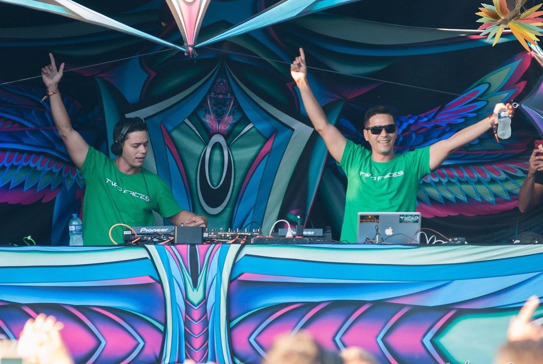 TWO - With the masters aliens 👽👽👽👽 This is our greatest inspiration 🔥💣💥 ...