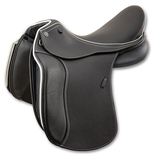 DP Saddlery's Avante Doublee Dressage... - Action Rider Tack