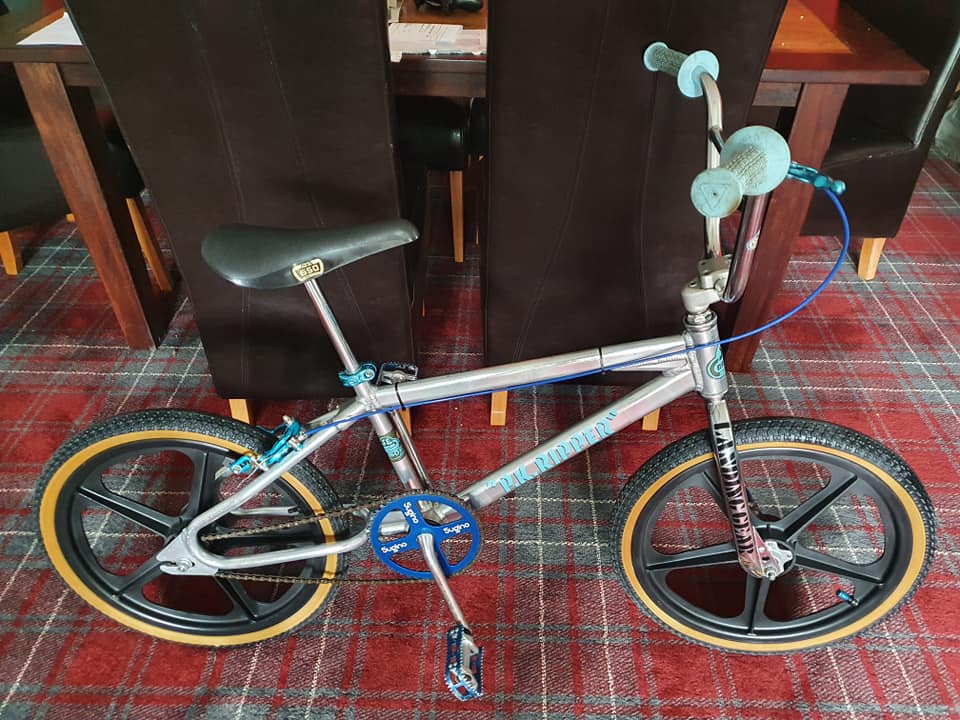 1982 Kuwahara E.T. Apollo survivor holding parts that are worth