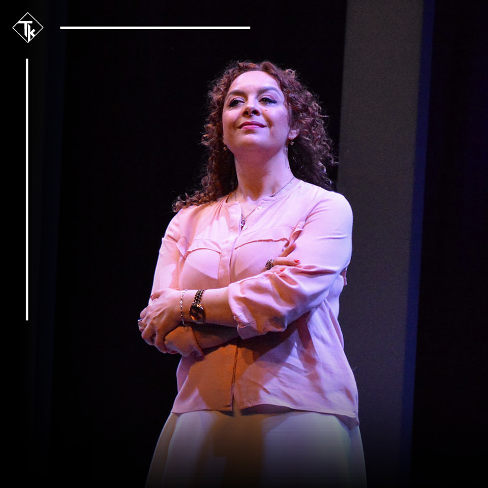 Teatri Kombetar - Teatri Kombëtar uron aktoren e njohur Flaura Kureta ...
