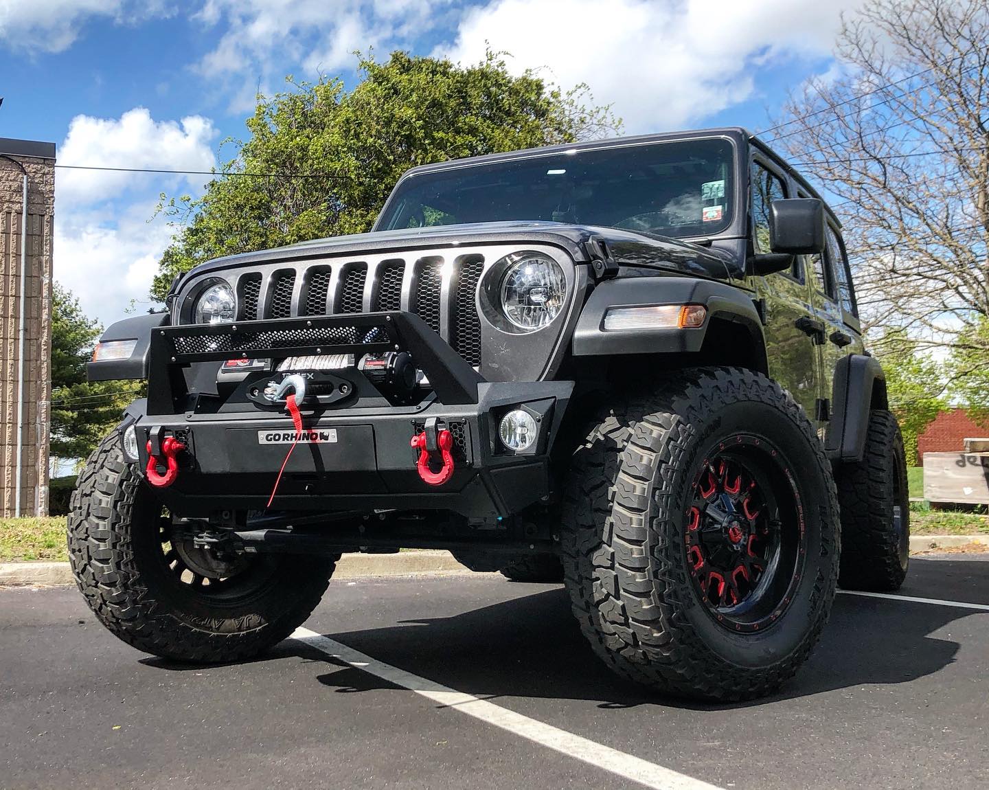 RMS - Got this #jeep hooked up with a new @gorhino front and rear ...