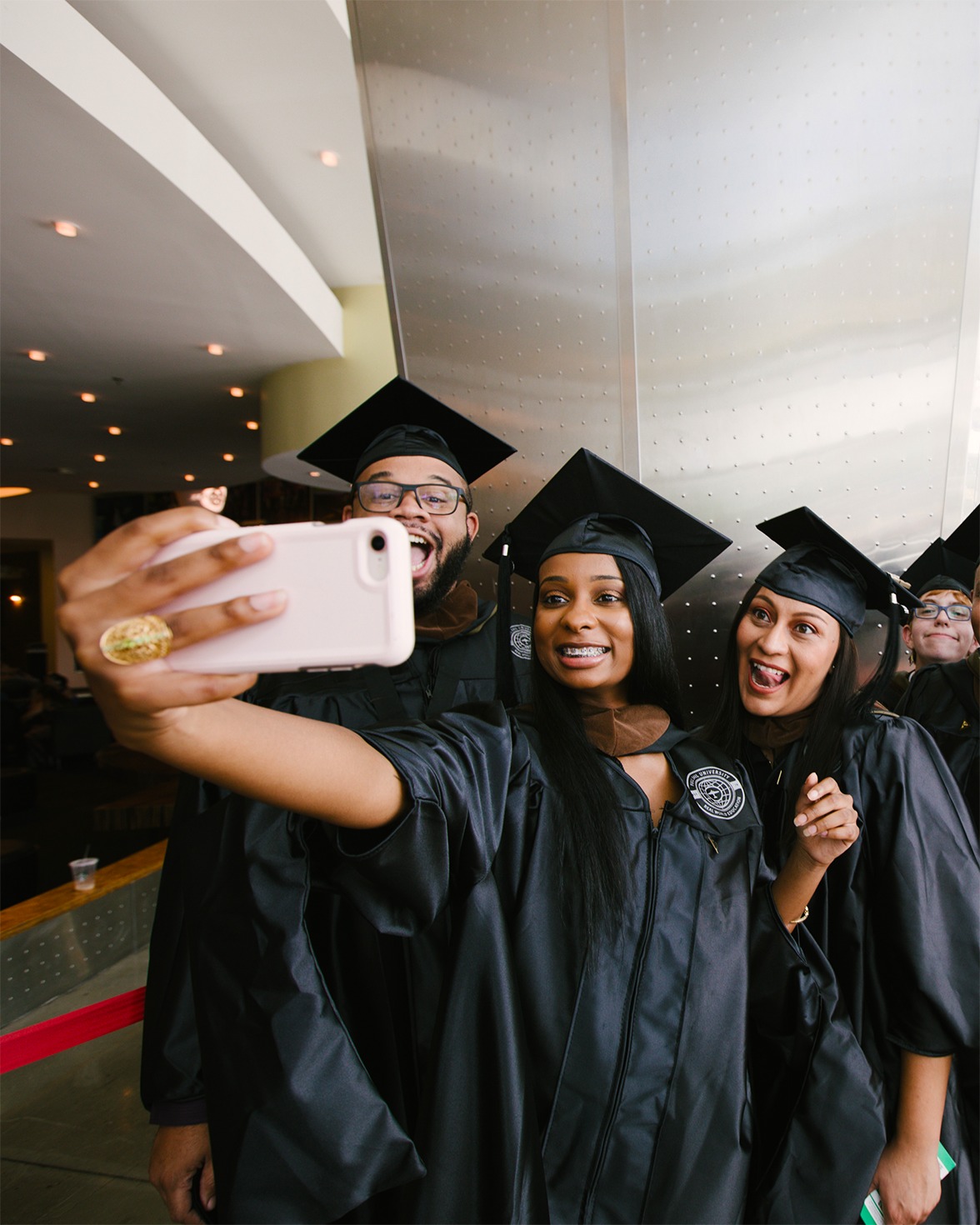 Congratulations, graduates! 😁🙌🎓🧡 - Full Sail University
