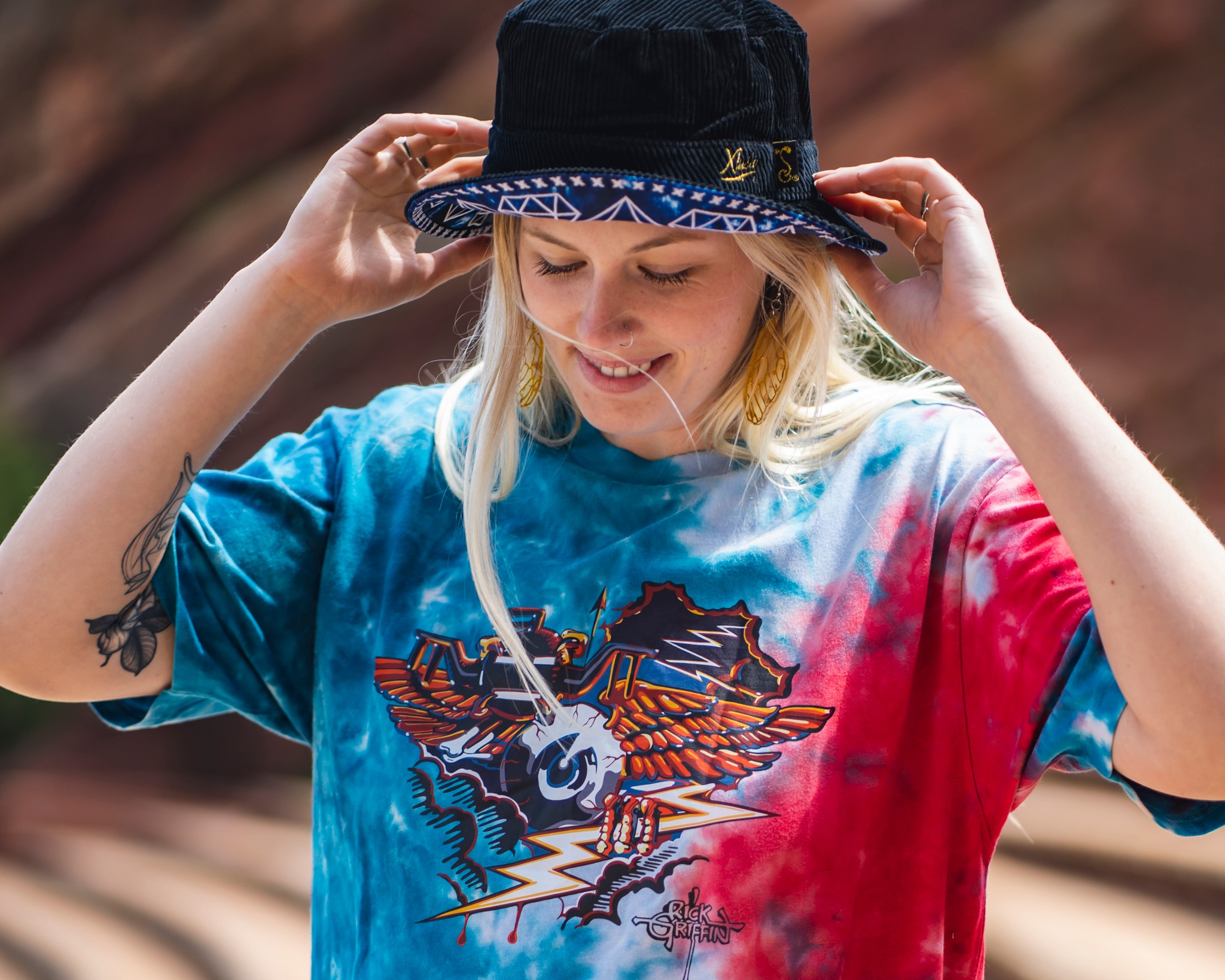 Vintage Grateful Dead T-Shirt: Rick Griffin's Surfing Skeleton Design