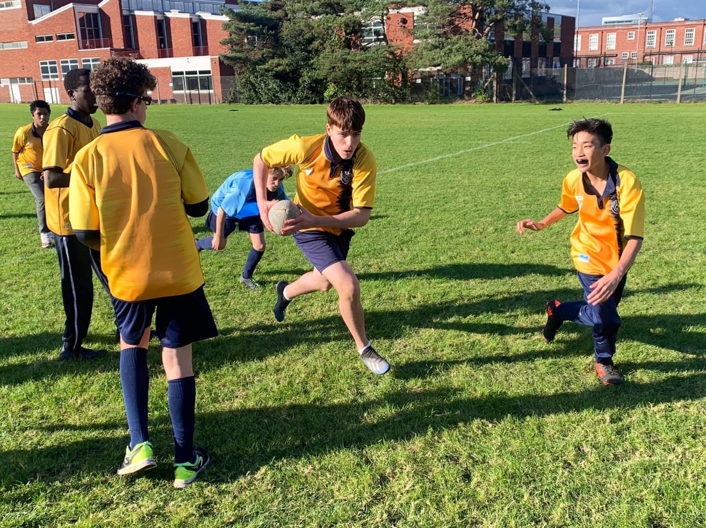 Reading School - Year 9 House #rugby brings the half term...