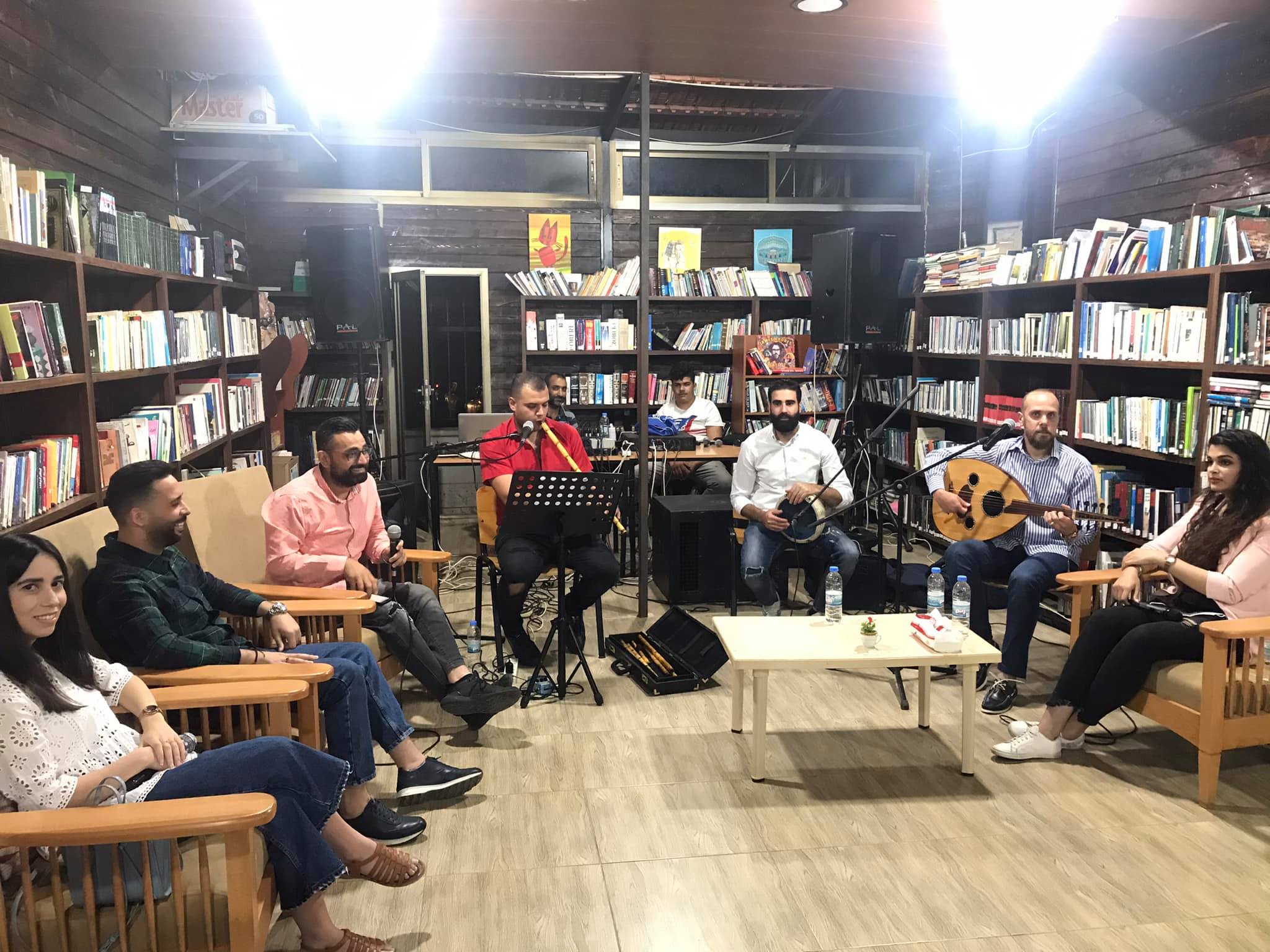 برجا - يحدث الآن في المكتبة العامة لبلدية برجا - حديقة...