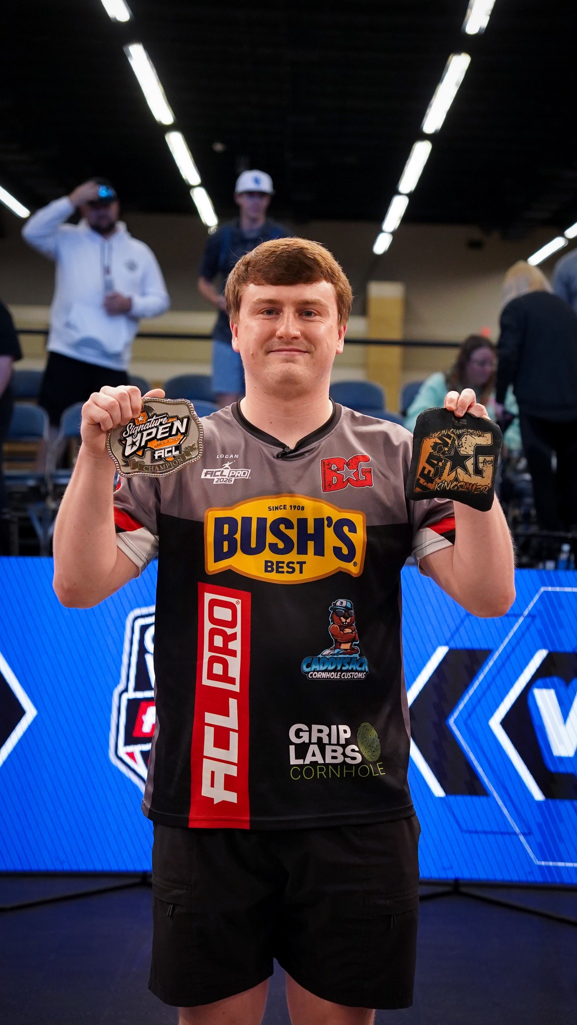 スポーツ選手 wwf legend2 Home state victory ⭐️Logan Chamberlain takes home his second Pro