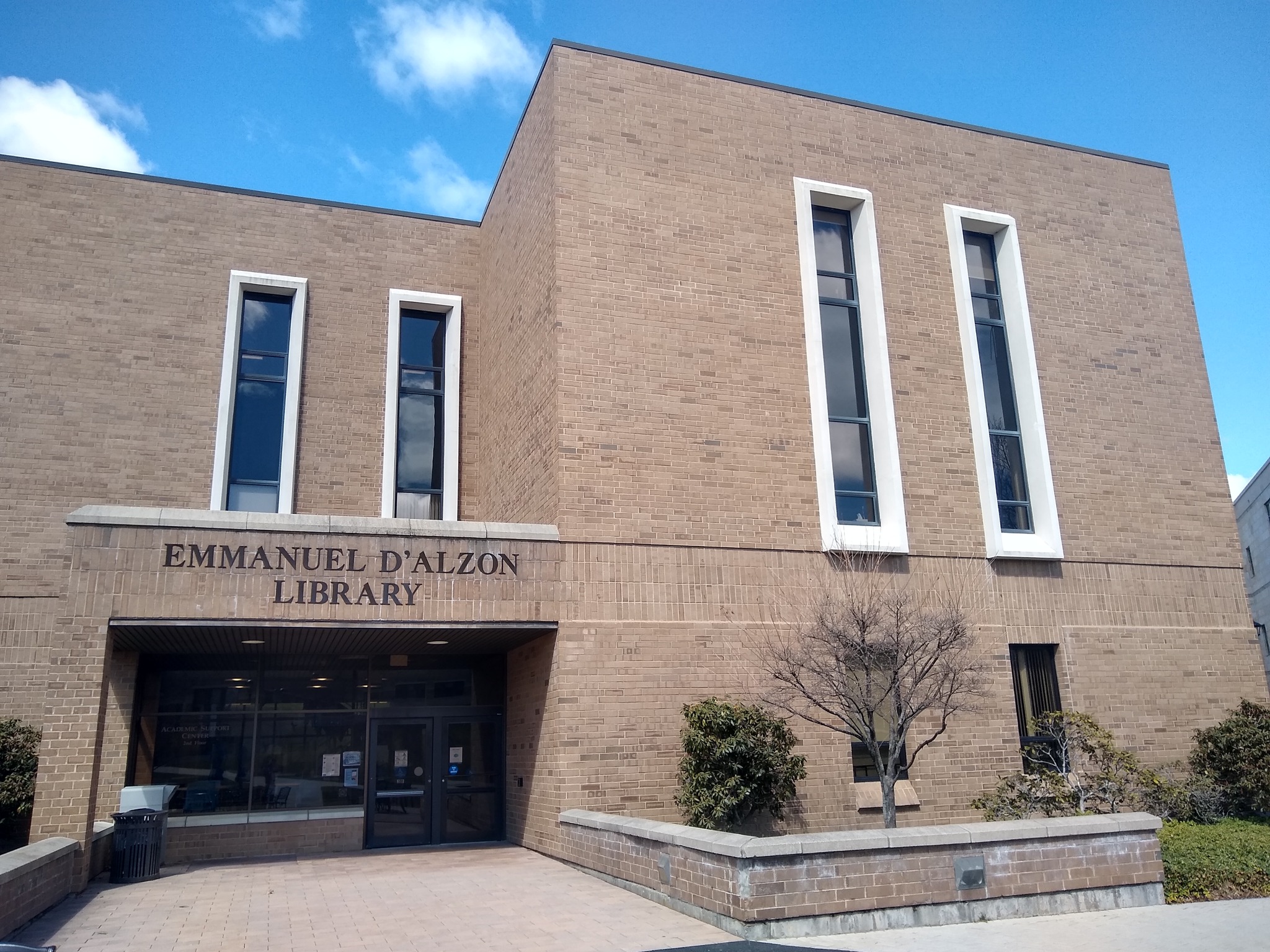 Assumption University Library | Worcester MA