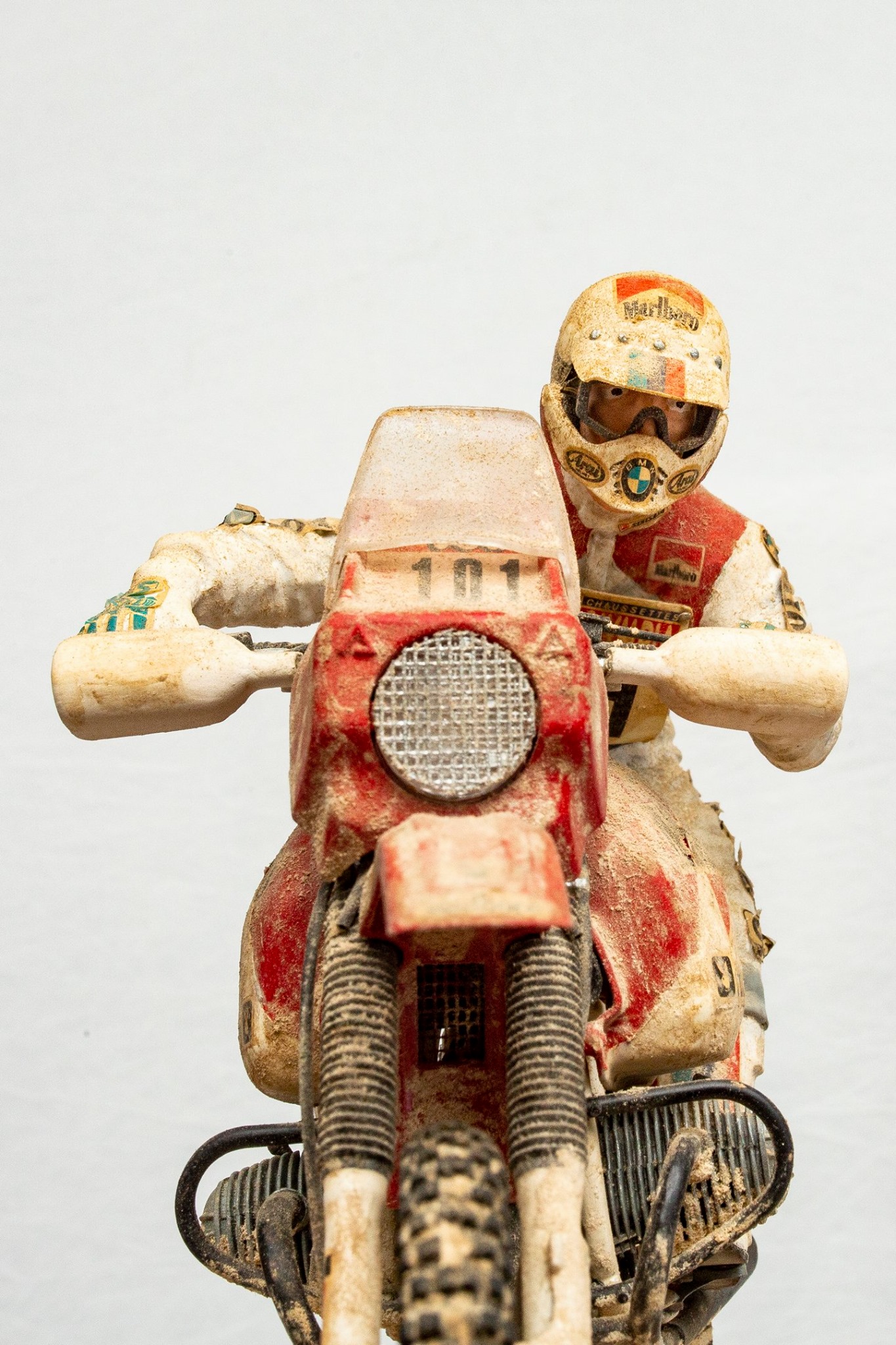 Vintage 1988 Tamiya BMW R80 G/S model with Gaston Rahier