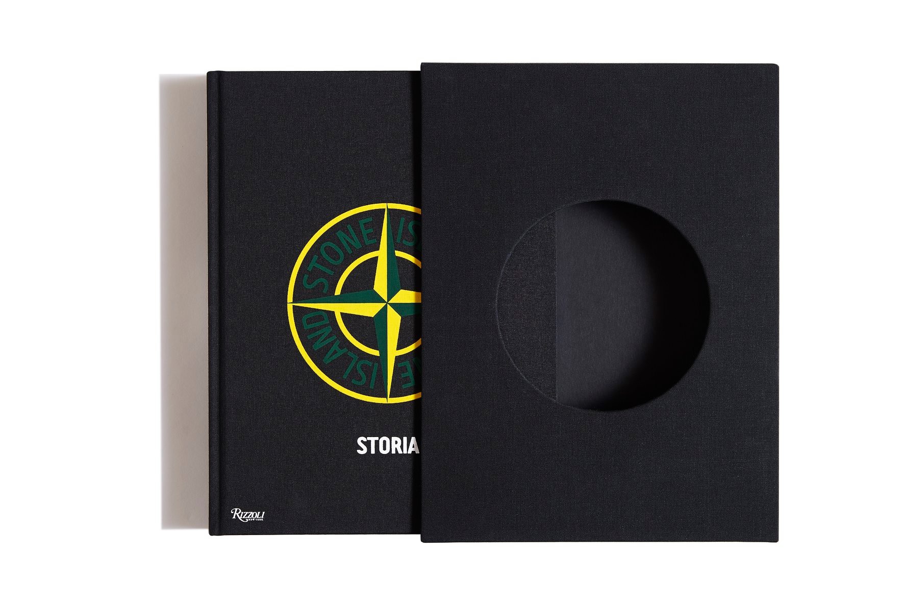 Stone - STONE ISLAND: STORIA www.stoneisland.com STONE ISLAND