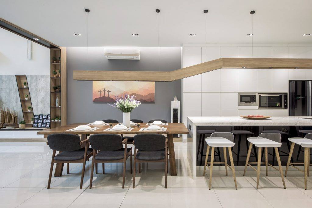 Dining in style makes mealtimes more memorable. Here are 30+ dining ...