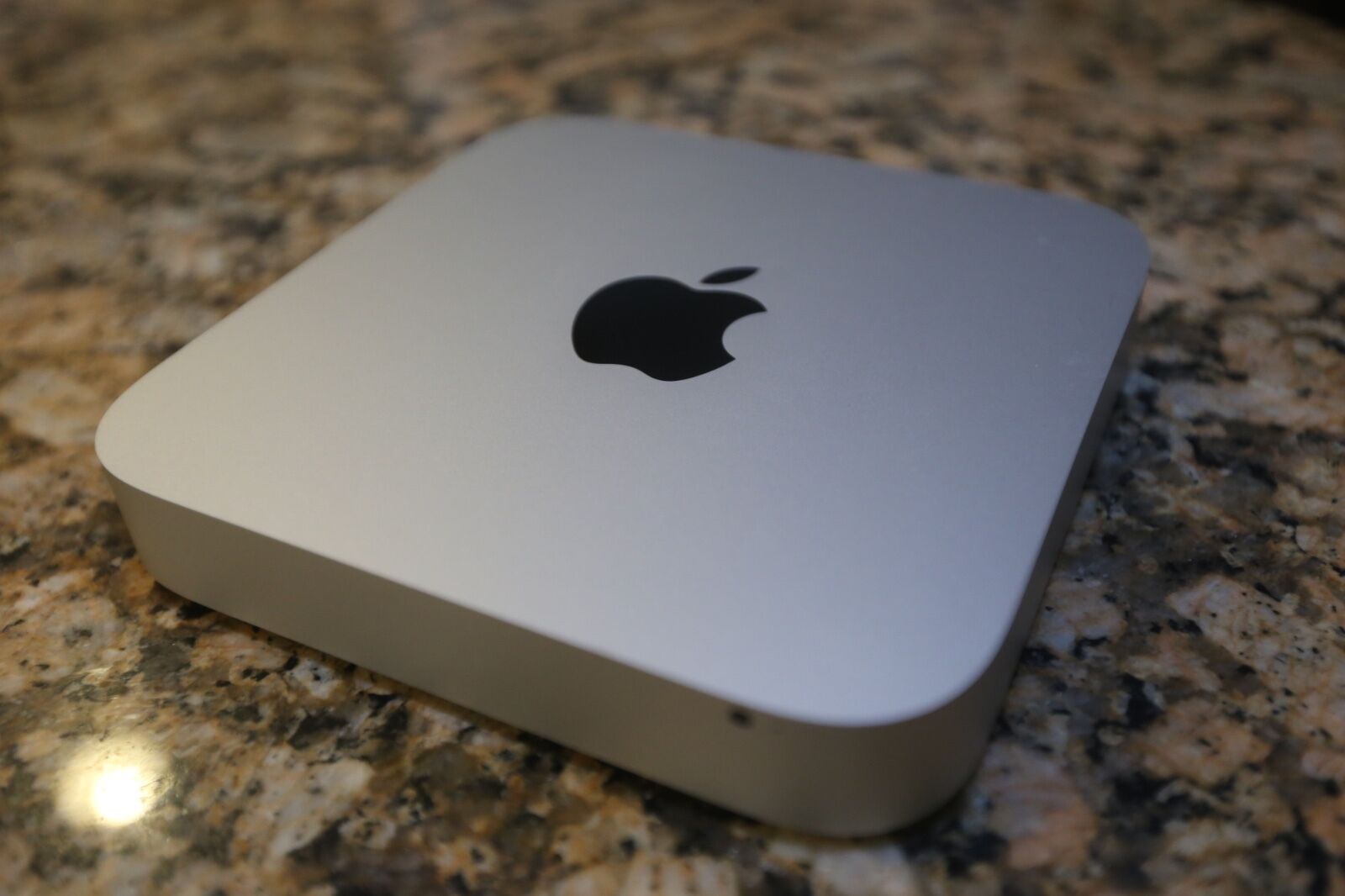2014 Apple Mac Mini with 1TB SSD upgrade