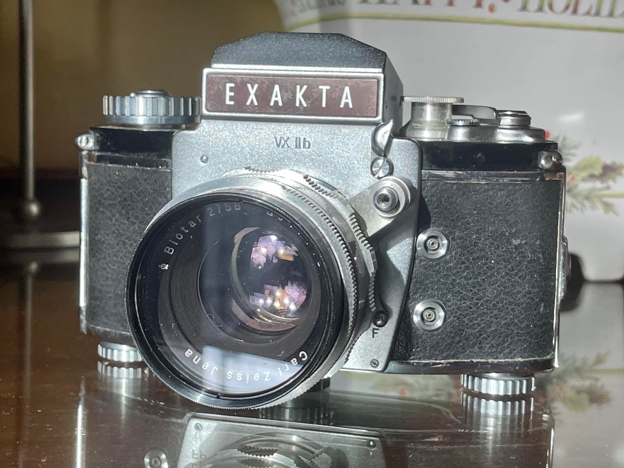 Exakta VX 2A with Carl Zeiss Jena Biotar 58mm lens
