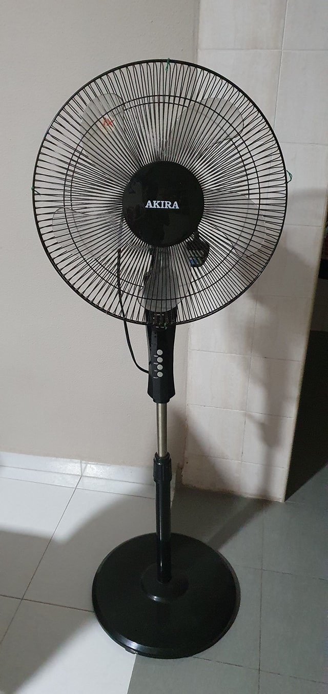 Is Akira floor fan button issue fixable?