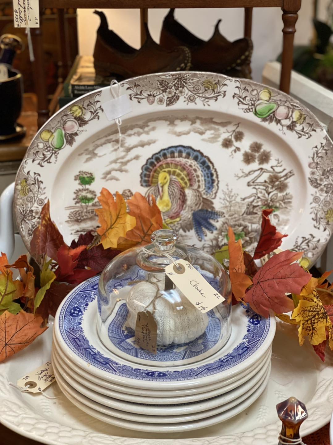 Vintage Thanksgiving items for sale: plates, platters, and decor