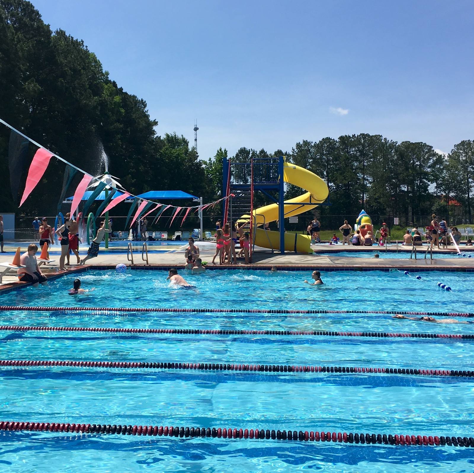 The Outdoor Pool is... - Great Bridge/Hickory Family YMCA | Facebook